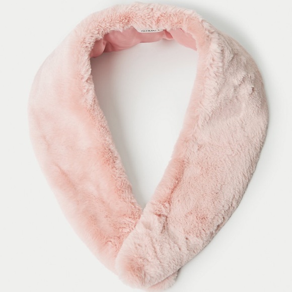 ARITZIA Auxiliary Short Faux Fur Collar - Picture 3 of 4